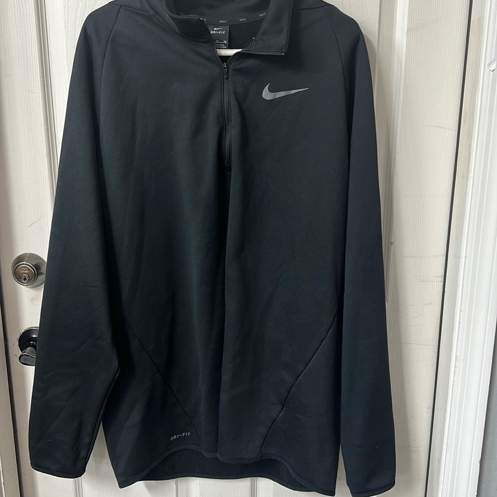 XLT Nike Dri-Fit pullover with 3/4 zipper